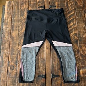 Capri Leggings